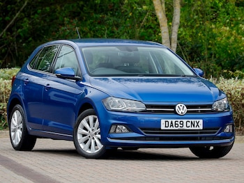 Used Volkswagen Polo 2019 for sale - 76066632: Photo