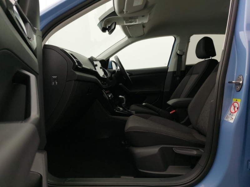 Used Volkswagen T-Cross 2024 for sale - 77028516: Photo 5