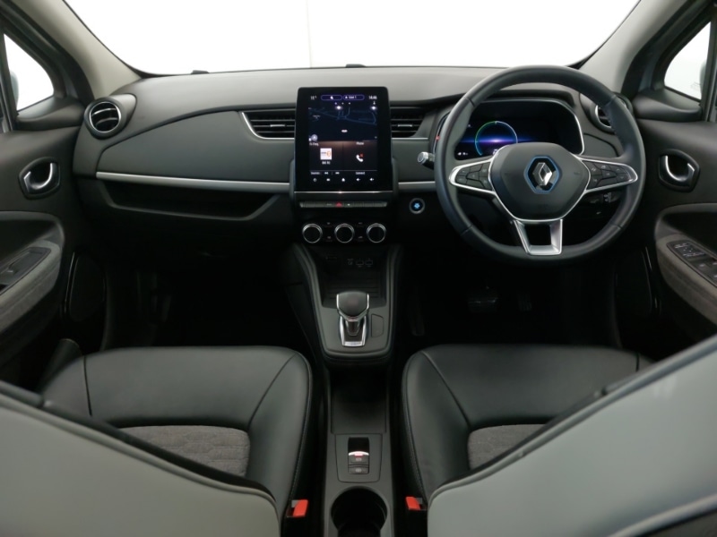 Used Renault Zoe 2020 for sale - 77149975: Photo 2