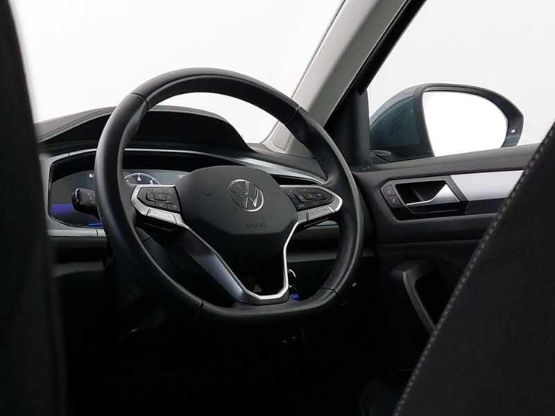 Used Volkswagen T-Roc 2023 for sale - 77716641: Photo 10