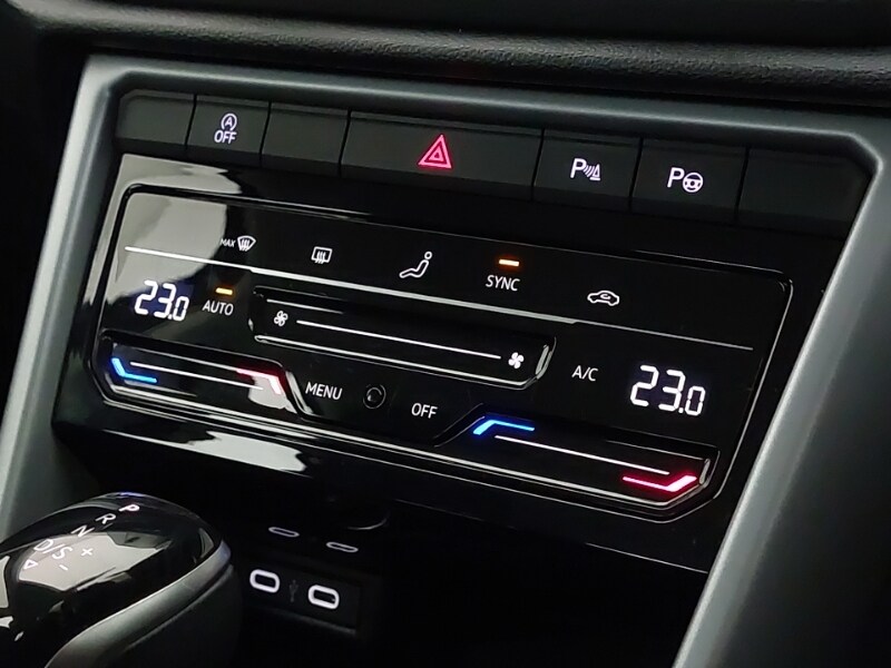 Used Volkswagen T-Roc 2023 for sale - 77716641: Photo 14