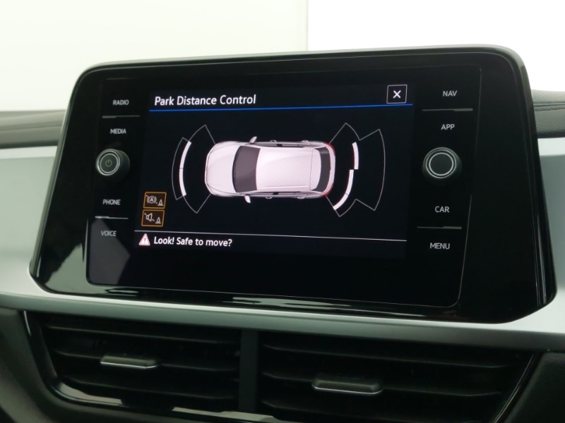 Used Volkswagen T-Roc 2023 for sale - 77716641: Photo 16