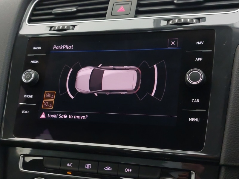 Used Volkswagen Golf 2018 for sale - 77751141: Photo 16