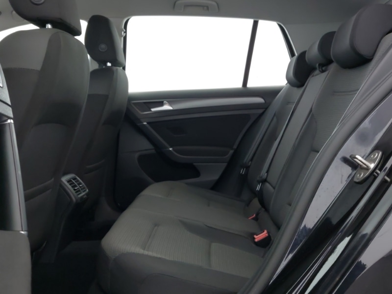 Used Volkswagen Golf 2018 for sale - 77751141: Photo 6