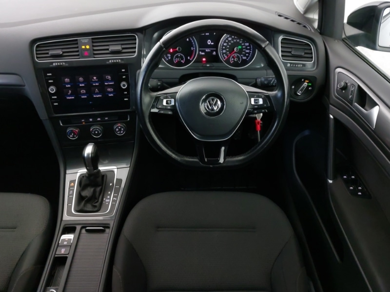 Used Volkswagen Golf 2018 for sale - 77751141: Photo 7