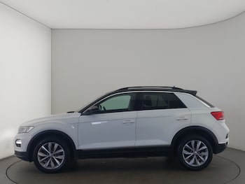 Used Volkswagen T-Roc 2019 for sale - 79538559: Photo