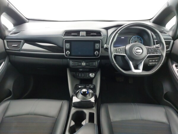 Used Nissan Leaf 2022 for sale - 76195435: Photo 2