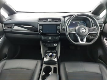Used Nissan Leaf 2022 for sale - 76195435: Photo