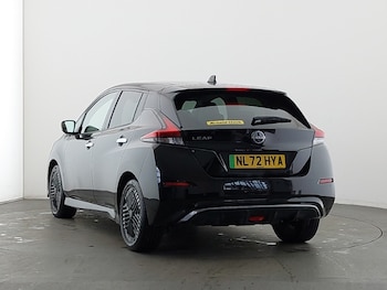Used Nissan Leaf 2022 for sale - 76195435: Photo
