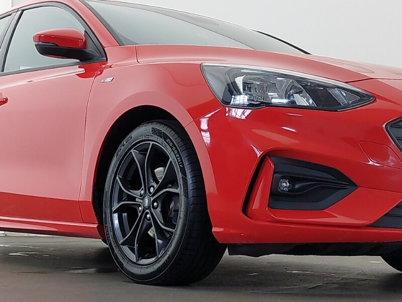 Used Ford Focus 2020 for sale - 78093759: Photo 9