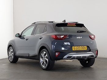 Used Kia Stonic 2023 for sale - 79481092: Photo