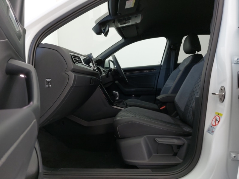 Used Volkswagen T-Roc 2025 for sale - 77105520: Photo 5