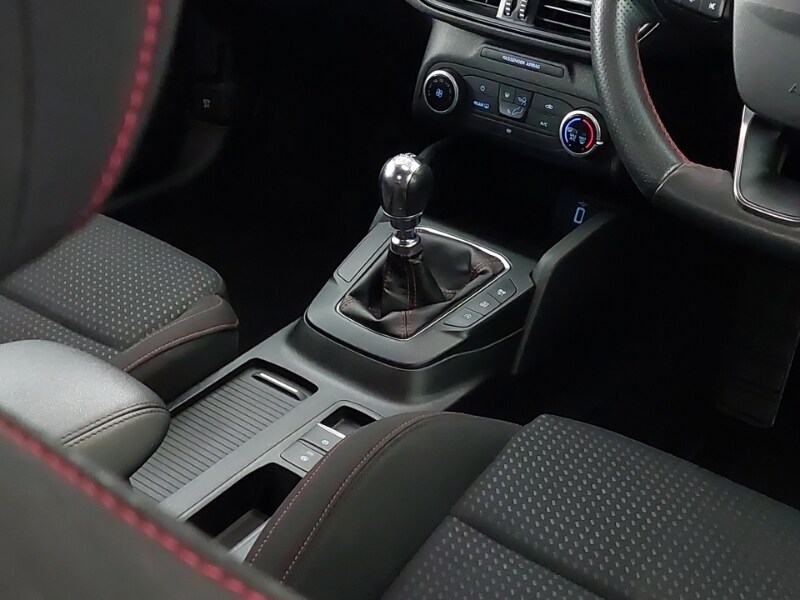 Used Ford Focus 2020 for sale - 76567063: Photo 11