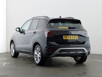 Used Volkswagen T-Cross 2024 for sale - 77252100: Photo