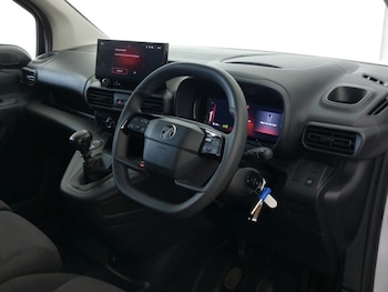 Used Vauxhall Combo 2024 for sale - 79529654: Photo