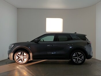 Used Ford Explorer 2025 for sale - 76741711: Photo