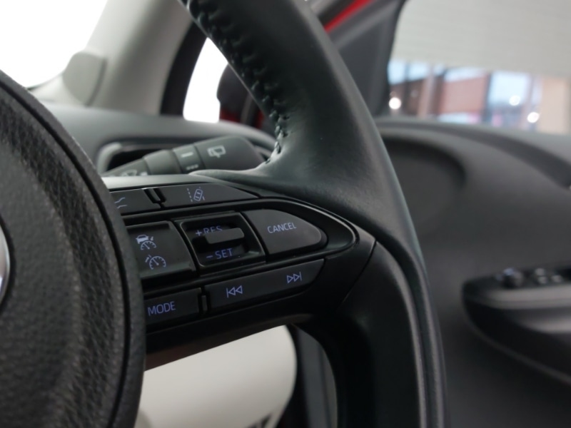 Used Toyota Yaris 2022 for sale - 77252126: Photo 13