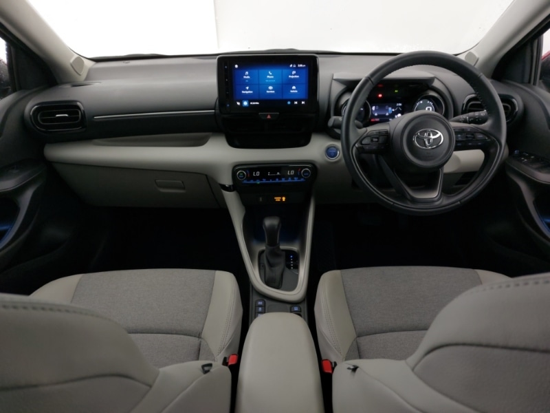 Used Toyota Yaris 2022 for sale - 77252126: Photo 2