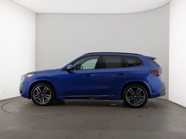 Used BMW iX1 2023 for sale - 76145431: Photo 4