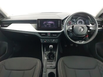 Used Skoda Kamiq 2022 for sale - 76195547: Photo 2