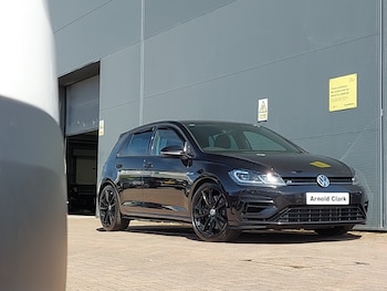 Used Volkswagen Golf 2019 for sale - 78355167: Photo