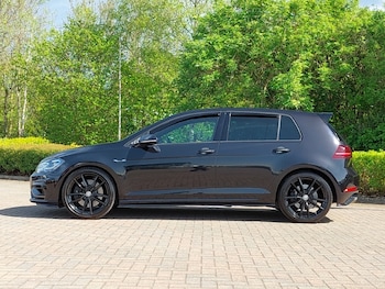 Used Volkswagen Golf 2019 for sale - 78355167: Photo