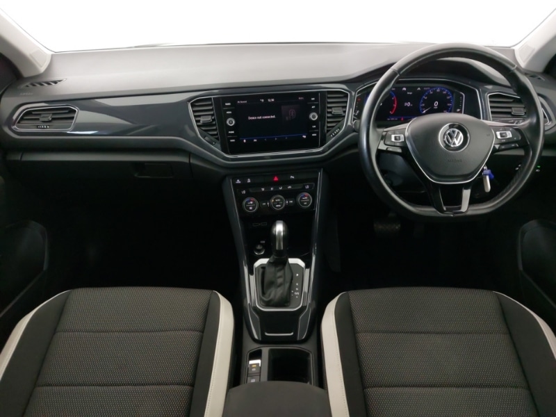 Used Volkswagen T-Roc 2019 for sale - 76613997: Photo 2