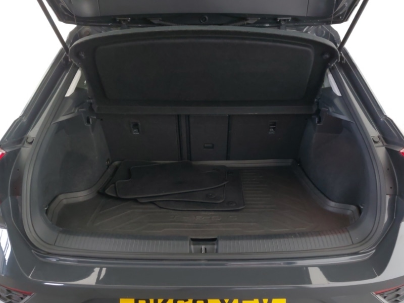 Used Volkswagen T-Roc 2019 for sale - 76613997: Photo 8