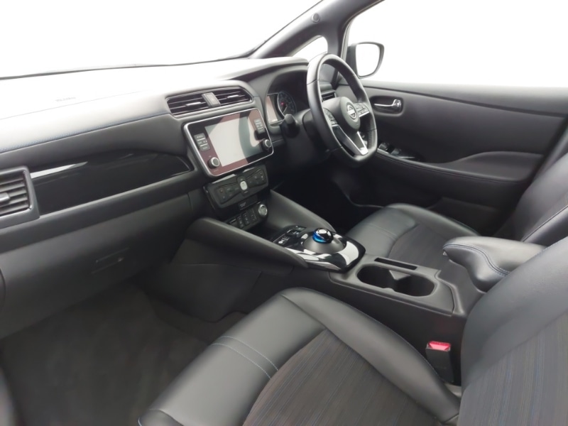 Used Nissan Leaf 2022 for sale - 77081133: Photo 5