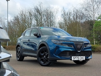 Used Alfa Romeo Junior 2025 for sale - 78253205: Photo