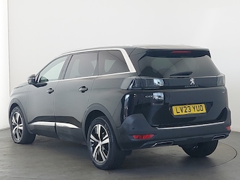 Used Peugeot 5008 2023 for sale - 79517649: Photo