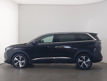 Used Peugeot 5008 2023 for sale - 79517649: Photo
