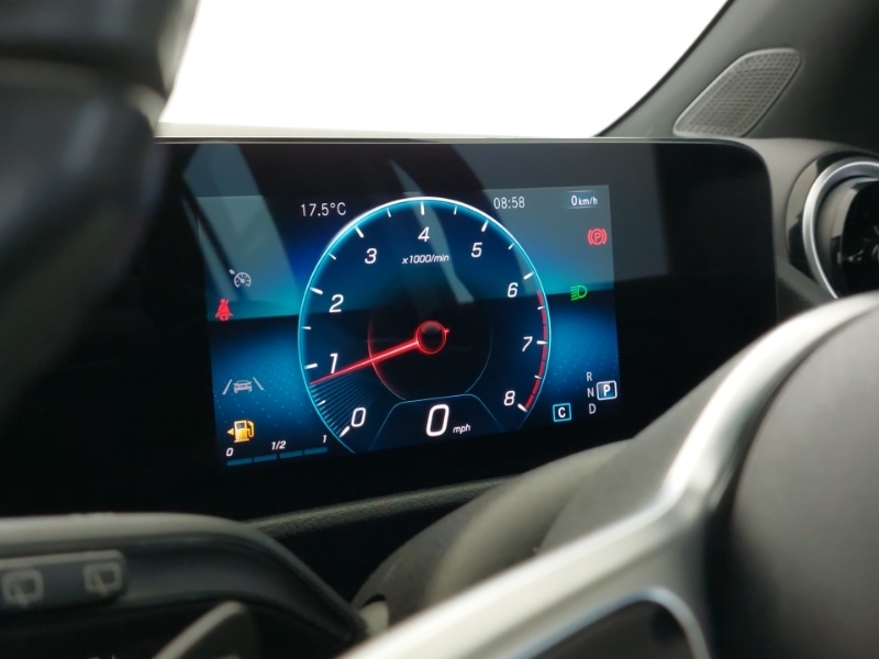 Used Mercedes-Benz GLA 2021 for sale - 76484042: Photo 15