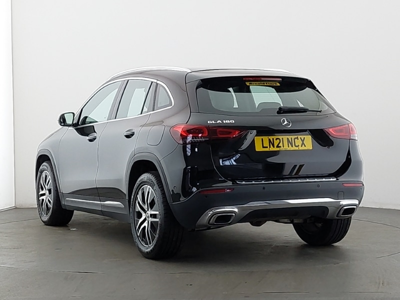 Used Mercedes-Benz GLA 2021 for sale - 76484042: Photo 3