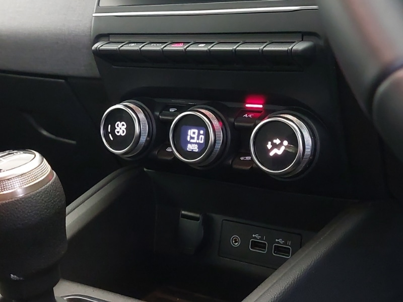 Used Renault Clio 2025 for sale - 77777060: Photo 14