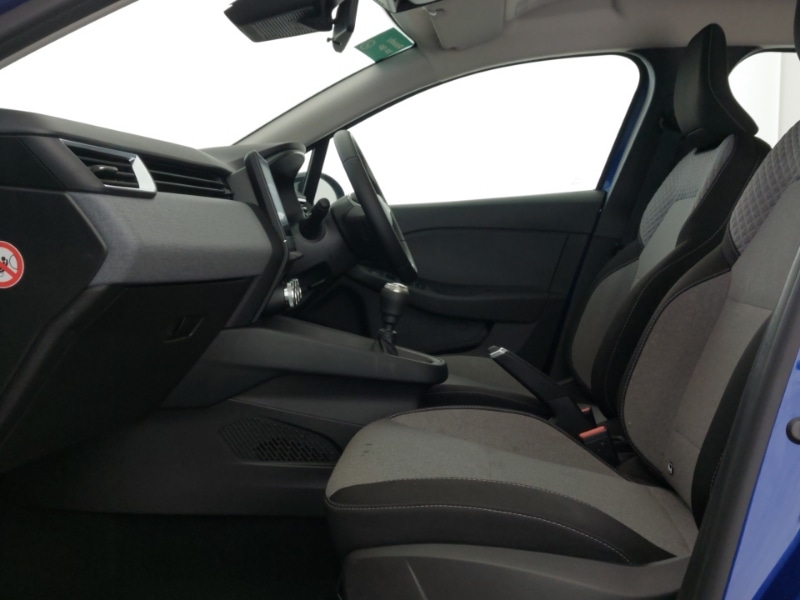 Used Renault Clio 2025 for sale - 77777060: Photo 5