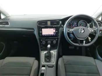 Used Volkswagen Golf 2018 for sale - 74842679: Photo