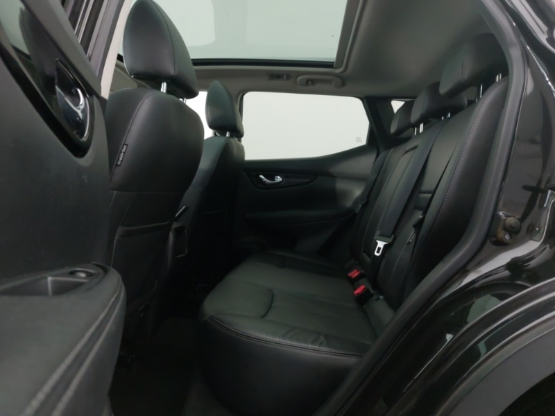 Used Nissan Qashqai 2017 for sale - 76834238: Photo 6