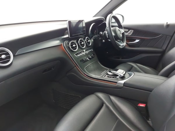 Used Mercedes-Benz GLC 2017 for sale - 76160721: Photo 5