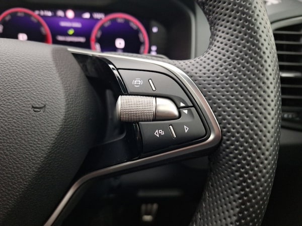 Used Skoda Karoq 2024 for sale - 75514214: Photo 15