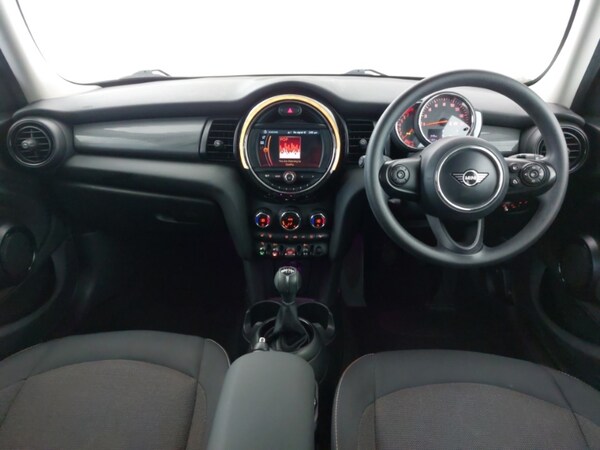 Used MINI Hatch 2020 for sale - 76208177: Photo 2