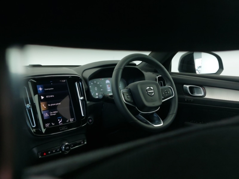 Used Volvo XC40 2023 for sale - 76052199: Photo 10