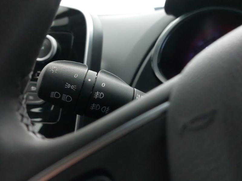 Used Renault Clio 2019 for sale - 77419104: Photo 13