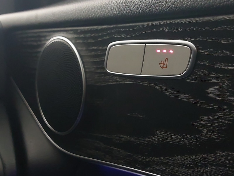 Used Mercedes-Benz GLC 2019 for sale - 76478697: Photo 14