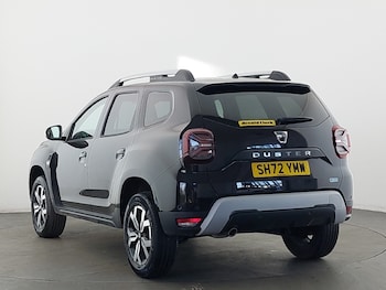 Used Dacia Duster 2023 for sale - 77922250: Photo