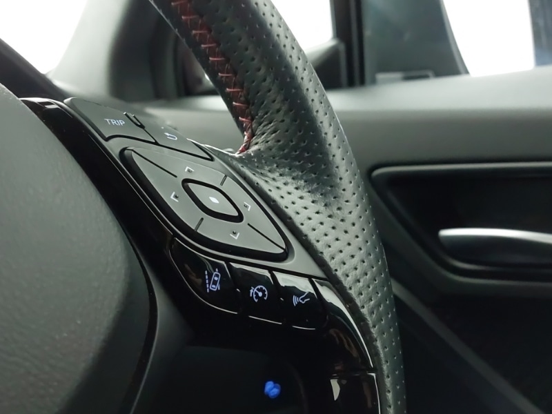 Used Toyota C-HR 2023 for sale - 77522602: Photo 14