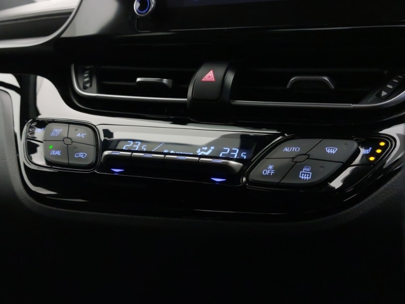 Used Toyota C-HR 2023 for sale - 77522602: Photo 16