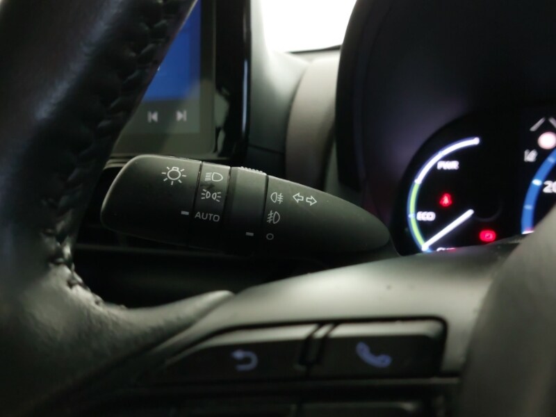 Used Toyota Yaris Cross 2022 for sale - 77652342: Photo 15