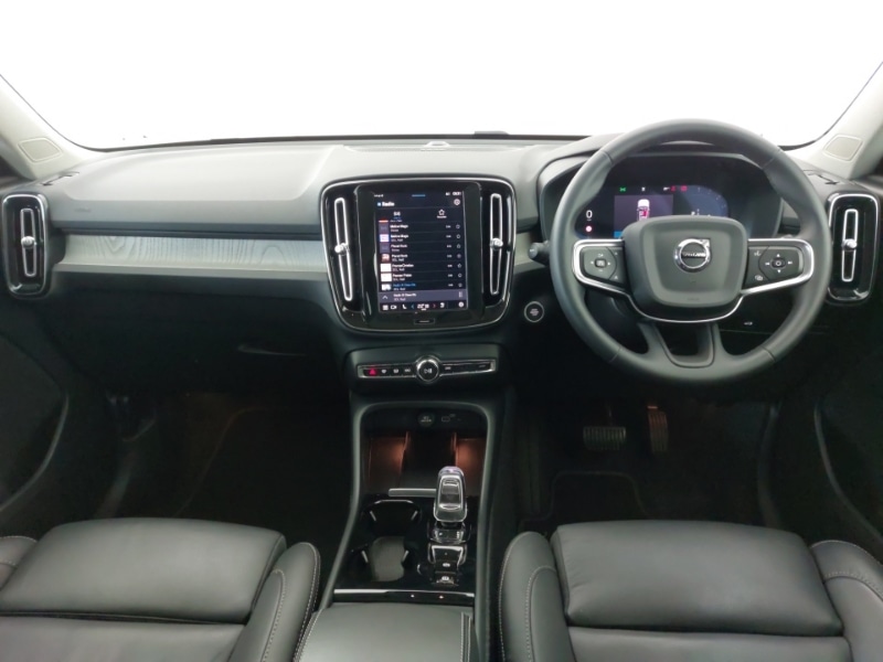 Used Volvo XC40 2024 for sale - 77678278: Photo 2