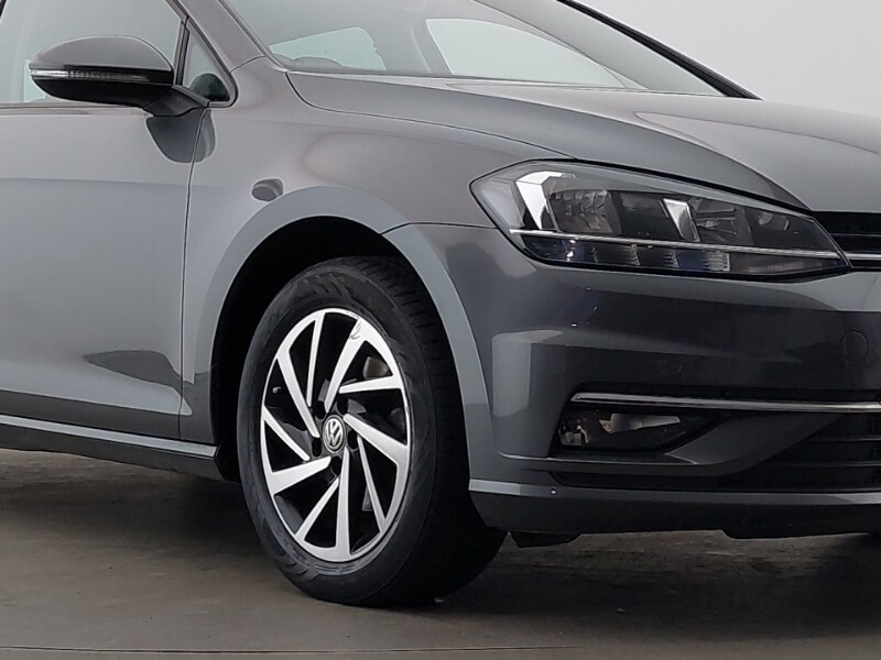 Used Volkswagen Golf 2019 for sale - 77644611: Photo 9